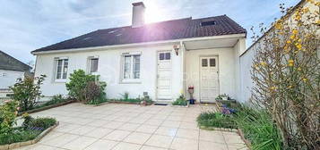 Maison  à vendre, 6 pièces, 5 chambres, 160 m²