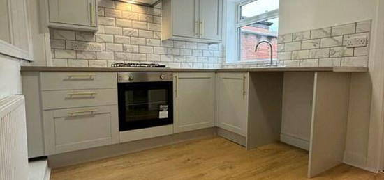 2 bedroom terraced house