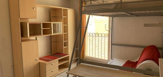 Studio meublé  à louer, 1 pièce, 20 m², Ascenseur