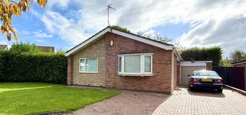 3 bed detached bungalow for sale