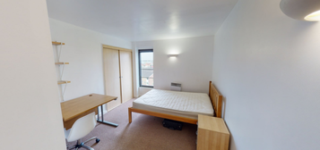 2 bedroom ground floor flat