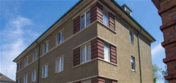 Modernisierte und helle 2 Zimmer-Wohnung in Bochum Riemke