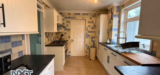 3 bedroom semi-detached house