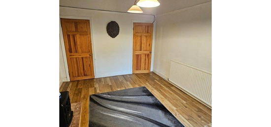 Terraced house to rent in Mansfield Road, Sheffield S12