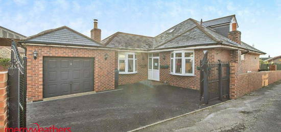 3 bedroom detached bungalow for sale