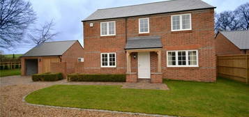 3 bedroom detached house