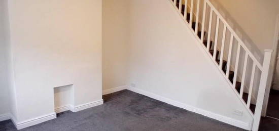 2 bedroom terraced house