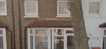 3 bedroom terraced house to rent