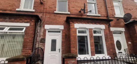 23 Amcomri Street, Belfast, BT12 7NB