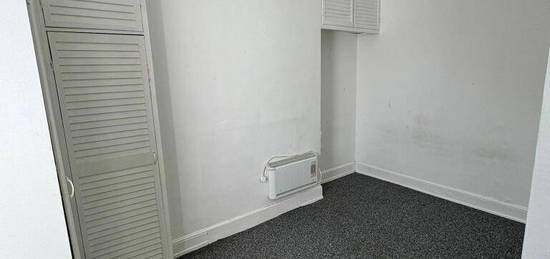 1 bedroom flat