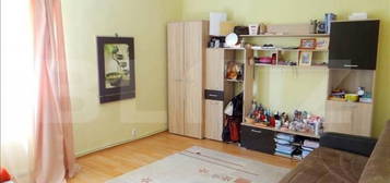 Apartament 2 camere, 55 mp, decomandat, zona strazii Pasteu