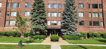 110 S Dunton Ave Apt 2K, Arlington Heights, IL 60005