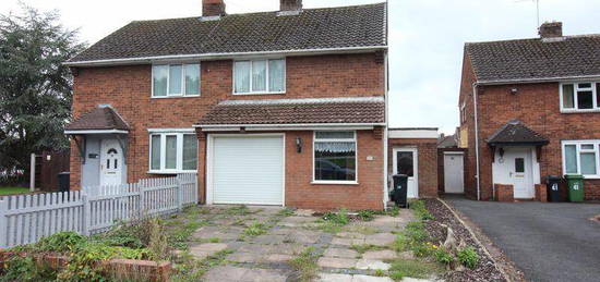 2 bedroom semi-detached house for sale