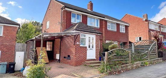 3 bed semi-detached house to rent