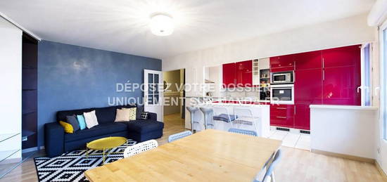 Appartement meublé  à louer, 4 pièces, 3 chambres, 83 m²