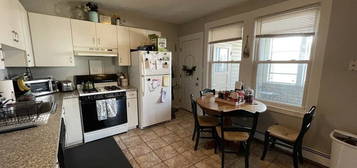 229 Main St Apt 3R, Medford, MA 02155