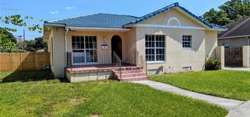 1107 Coral St, Tampa, FL 33602