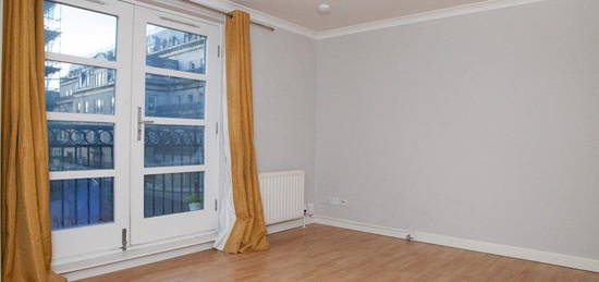 Flat to rent in Henderson Place, Edinburgh EH3