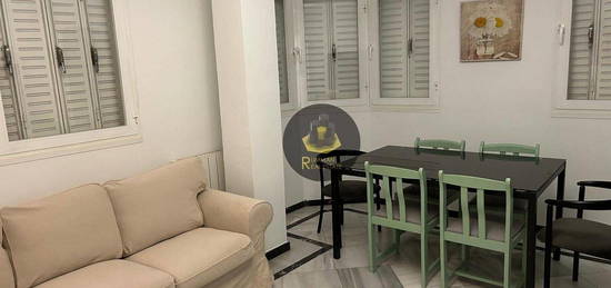 Piso de alquiler en Residencial Triana - Barrio Alto