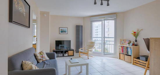 Appartement T2 de 44 m² à Lyon 8ème avec garage