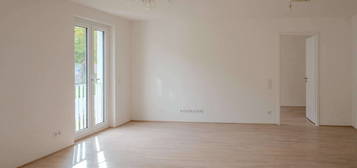 Moderne, neuwertige 2-Zi.-Wohnung mit Balkon * 44 m² * Baujahr 2020