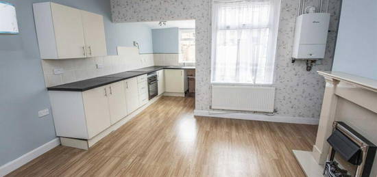 2 bedroom terraced house