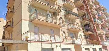 Trilocale in vendita in via Livorno, 30