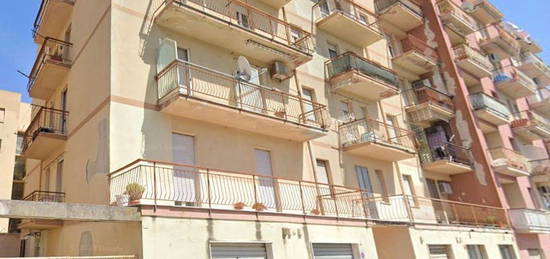 Trilocale in vendita in via Livorno, 30