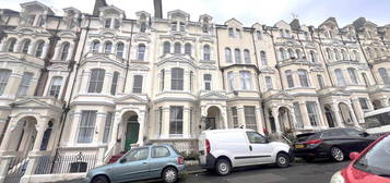 2 bed flat to rent