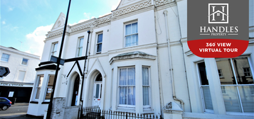 7 bedroom terraced house