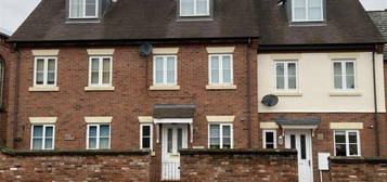 3 bedroom terraced house