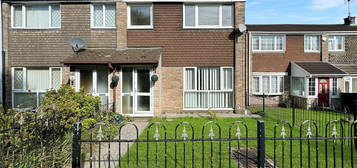 3 bed semi-detached house for sale