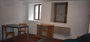 Loue appartement type F1 - Autun