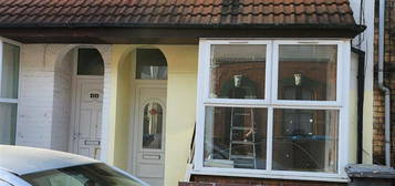 Terraced house to rent in Grafton Street, Hull HU5