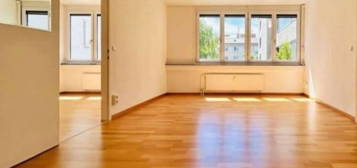 HOFRUHELAGE - zwei Zimmer Wohnung mit extra Küche in zentraler Lage zum attraktiven Kaufpreis