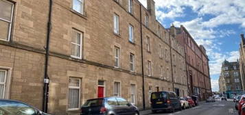 Flat to rent in Tarvit Street, Tollcross, Edinburgh EH3