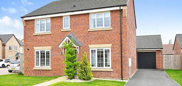 4 bed detached house for sale