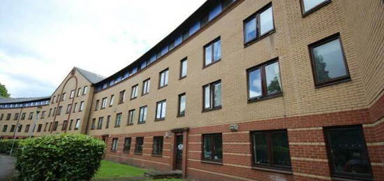 2 bed flat to rent