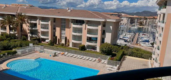 À louer : Appartement T2 à la Résidence Open International, Port Fréjus