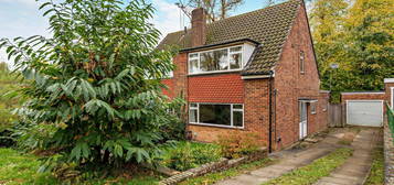 3 bed semi-detached house for sale