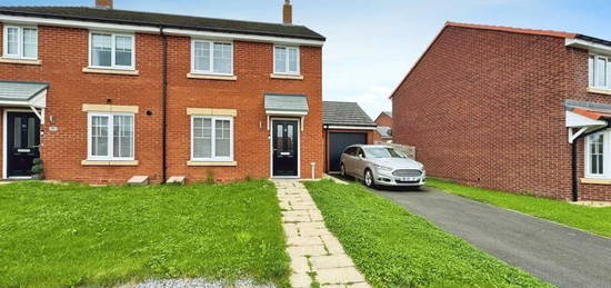 3 bedroom semi-detached house for sale