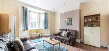 4 bedroom terraced house