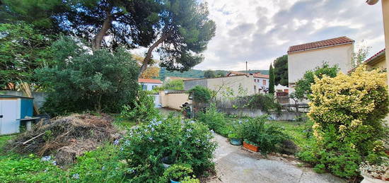 Maison de plain-pied  à vendre, 3 pièces, 2 chambres, 70 m²