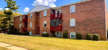 884 Gordon Smith Blvd Unit 8, Hamilton, OH 45013