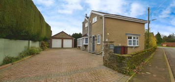 3 bed detached house for sale