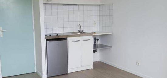 Location appartement 1 pièce 24 m²