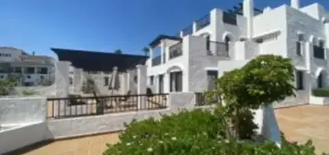 Apartamento en Castillo de la Duquesa