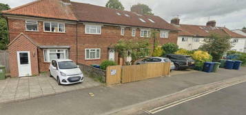 5 bedroom semi-detached house