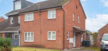 2 bed terraced house to rent