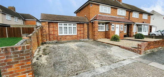 3 bed semi-detached house for sale